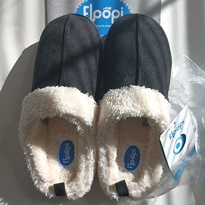 Floopi Women's Indoor/Outdoor Memory Foam Clog Slippers  Black Size 7/8